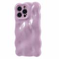 Etui TPU na iPhone'a 13 Pro Wavy Edge Candy Bubbles - jasnofioletowe