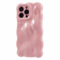 Etui TPU na iPhone'a 15 Pro Max Wavy Edge Candy Bubbles - różowy